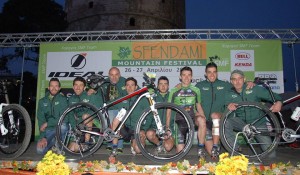 10013196_726380997396741_1672115852_n